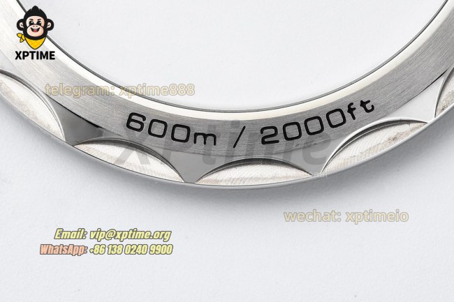 Planet Ocean 600M 39.5mm VSF White/Stick on SS/SS Bracelet A8800 Super Clone Planet Ocean 600M 39.5mm VSF White/Stick on SS/SS Bracelet A8800 Super Clone