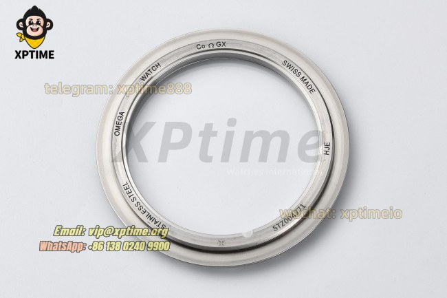 Planet Ocean 600M 39.5mm VSF White/Stick on SS/SS Bracelet A8800 Super Clone Planet Ocean 600M 39.5mm VSF White/Stick on SS/SS Bracelet A8800 Super Clone