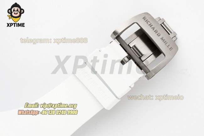 RM61-01 43mm APSF Sketelon/Green on CER/RU Strap RMUL2 RM61-01 43mm APSF Sketelon/Green on CER/RU Strap RMUL2